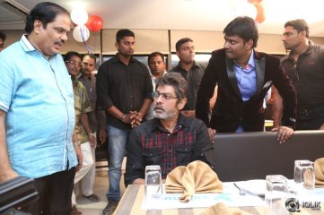 Jagapathi Babu Launches Yuktha Restaurant